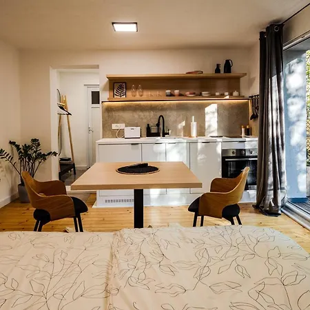 Garden Apartment